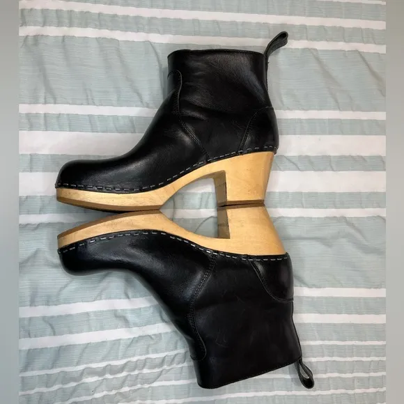 Swedish Hasbeens Toffel Womens Zip It Emy Clog Bootie Black Leather size 38