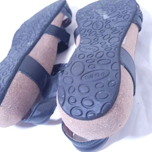 TAOS Trulie Womens Size 10-10.5 Sandals Strappy Black Leather Cork Wedge Comfort