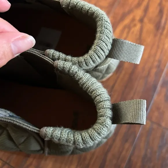 Teva Green Sneakers Slip-On