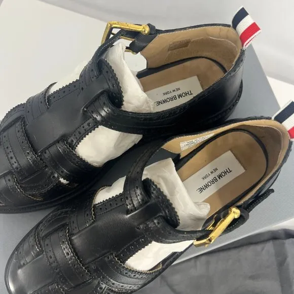 Thom Browne Brogue Fisherman Sandals - 9.5