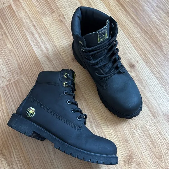 Timberland Boots 🔥 women’s 5.5