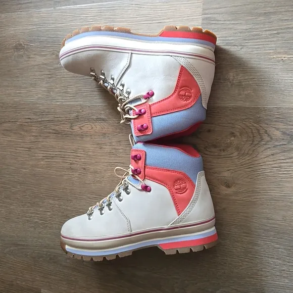 Timberland Euro Hikeing Boots size 9
