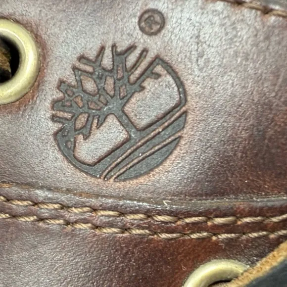 Timberland Men's Brown Leather Classic Boat Shoe, model 79026 size 8M