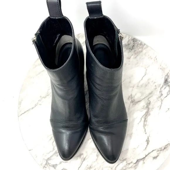 Tony Bianco Bentley Black Leather Zip Booties 6.5 Sleek Minimalist Chic