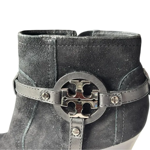 Tory Burch Aaden stacked Wedge Ankle Boots Black Suede Harness Logo Emblem | 8 M