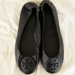 Tory Burch Claire Ballet Flat Leather Black Shoes size 10.5 $228 Current Style