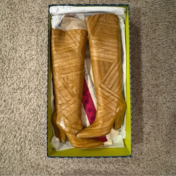 TORY BURCH LILA TAN EEL LEATHER HIGH BOOTS SIZE 8.5