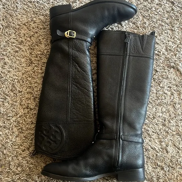 Tory Burch Marlene Riding Boot- FinnVeg Leather Size 8.5