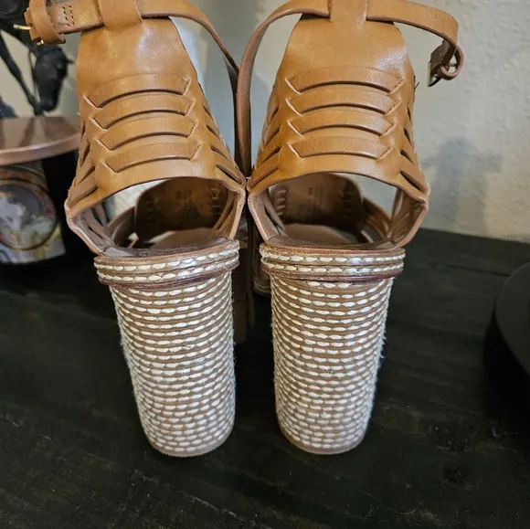 Tory Burch Pecha Leather Woven Sandals