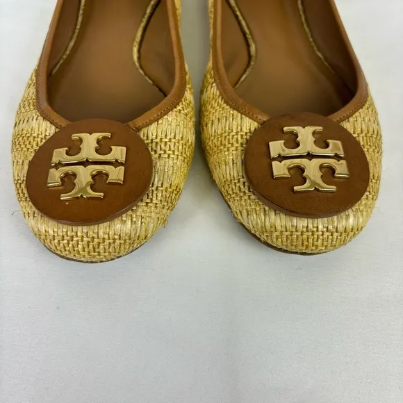 Tory Burch Reve Raffia Straw Flats Medallion Casual Shoes Natural Tan Size 10