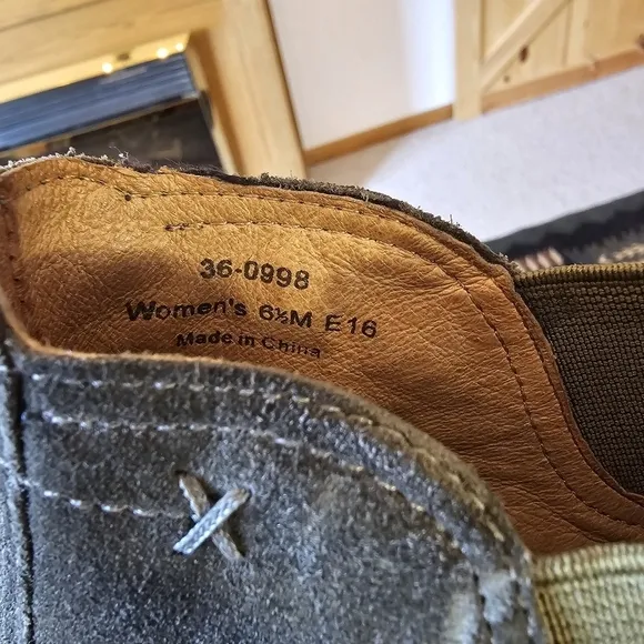 Trask Green Suede Chukka Boots Ankle bootie Women's 6.5 Medium