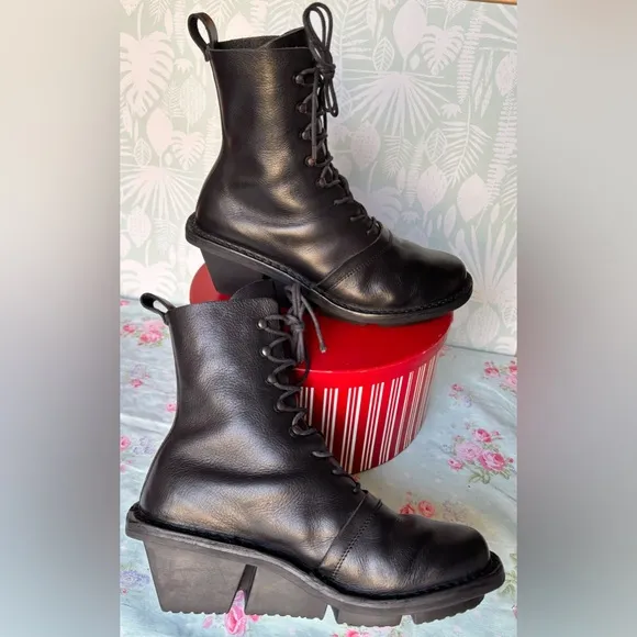 Trippen Lady F Leather Wedge Lace Up boots in Black color EU Size 39 = US 8