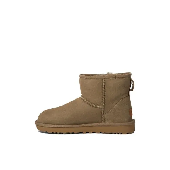 Ugg &quot;classic Mini Ii&quot; Ankle Boots Size US 6