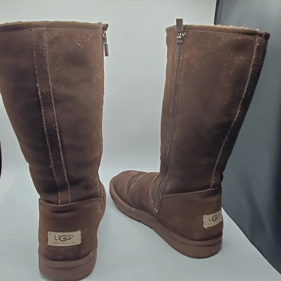Ugg Australia tall zip boots size 8
