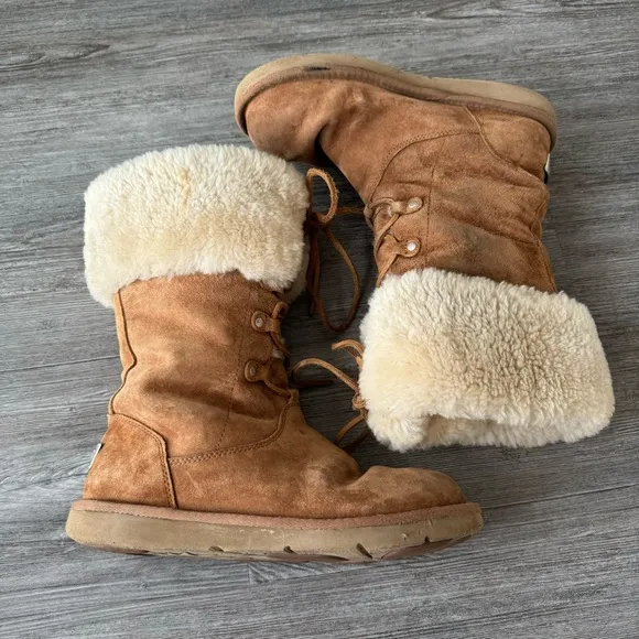 UGG Australia Women's Montclair Boot Chestnut 7