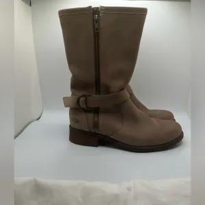 UGG Australia Women's  Silva Suede Boot Moto Biker Zip Harness Size 10 Tan Boots