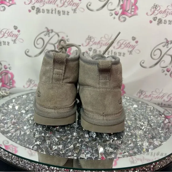 Ugg boots grey mini booties short style lace up laces ribbon 🎀 size 3 EUC gray