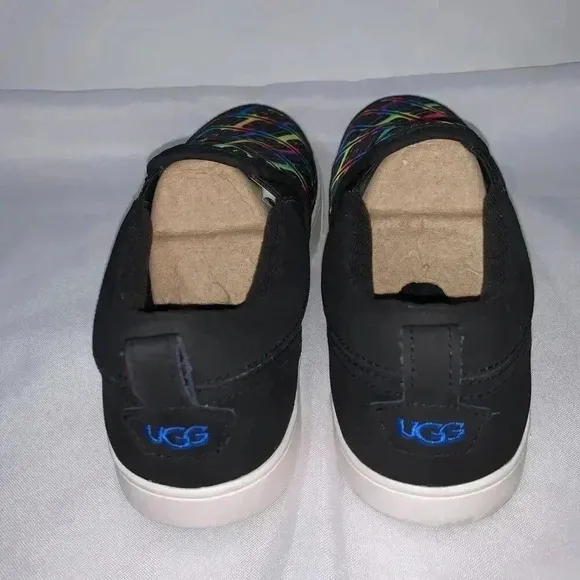UGG Caplan Slip On big Girls Shoes Size 6, colorful pattern black background.
