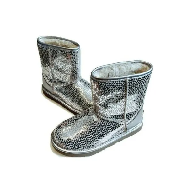 UGG Classic II Gel Hearts Fashion Boots Kids 4 Womens Size 5 1151613K Silver