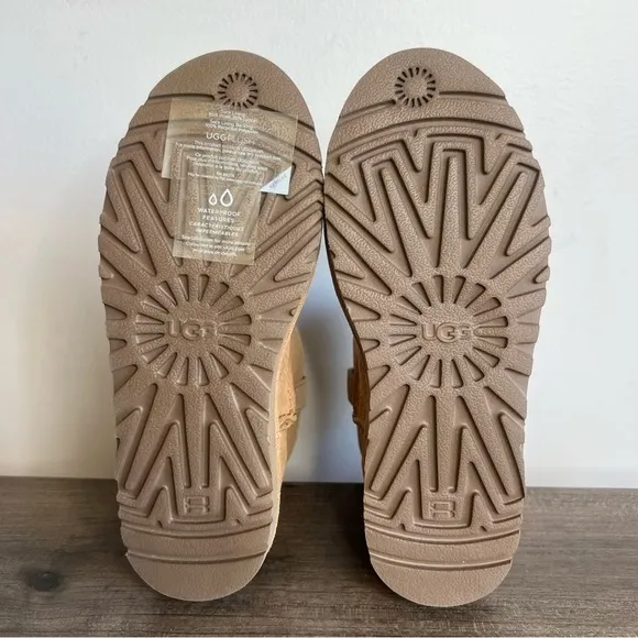 UGG Classic Unlined Mini Perf Women's Boot Size 5 #993