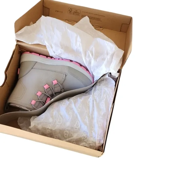 UGG Kids Dinaly Boots | Size 12