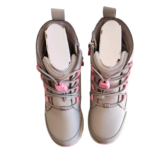UGG Kids Dinaly Boots | Size 12