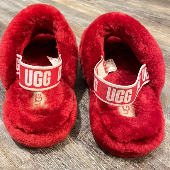 UGG KIDS FLUFF YEAH SLIDE ON GRADE SCHOOL LIFESTYLE SANDALS Red Ribbon, Size 6