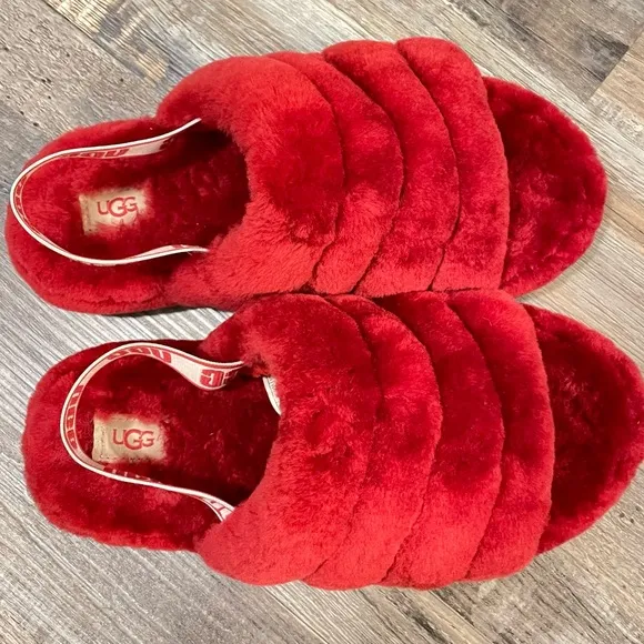 UGG KIDS FLUFF YEAH SLIDE ON GRADE SCHOOL LIFESTYLE SANDALS Red Ribbon, Size 6