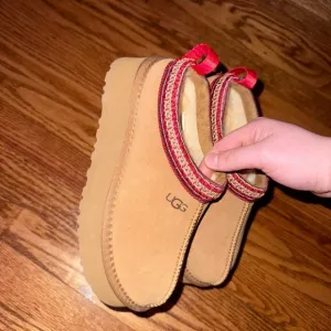 UGG Kids Tan Slip-On Shoes with Red Accents