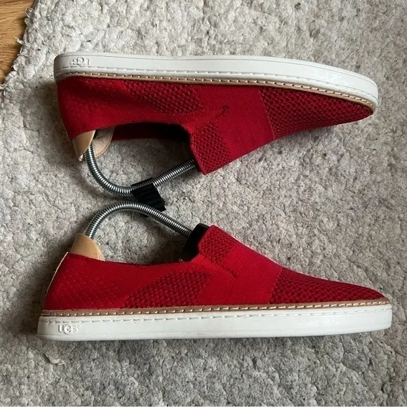UGG Knit Red Australia Sammy Slip On Women's Sneaker Size 10