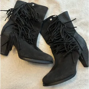 UGG Koolaburra Fringe Faded Black Snake Skin Ankle Boots