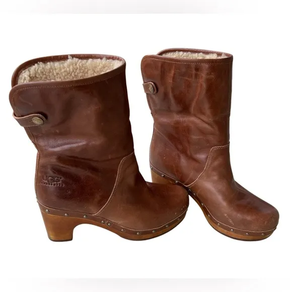 UGG Leather Ankle Booties Boots LYNNEA Wood Heel Shearling Lined Women Size 5