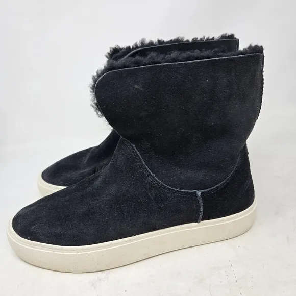 UGG Lynus Women's Black Pullon Suede Sneaker Ankle Boots Size 8