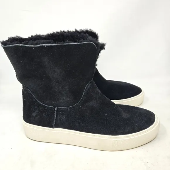 UGG Lynus Women's Black Pullon Suede Sneaker Ankle Boots Size 8
