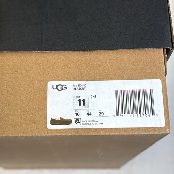 UGG Men’s Ascot Slip On Shoes - 11M