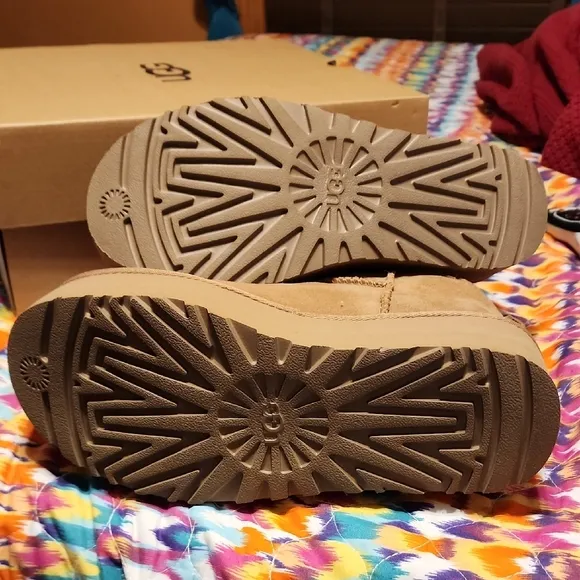 UGG Women's Brown Suede Ankle Boots