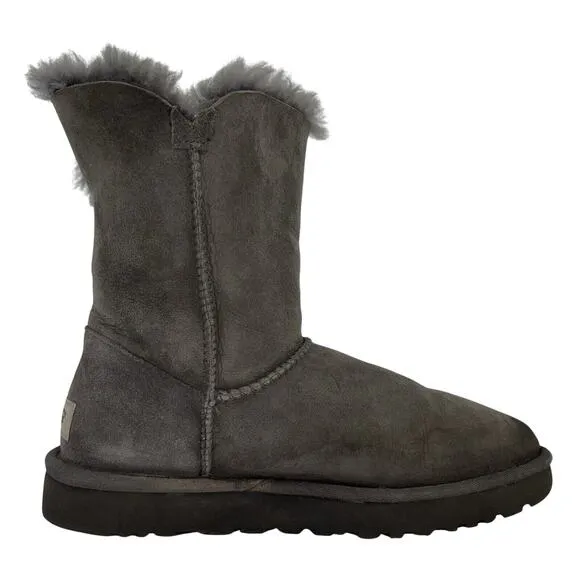 UGG Women’s Daelynn Boots Size 8 Charcoal Gray Classic Short Sheepskin Lined Bow