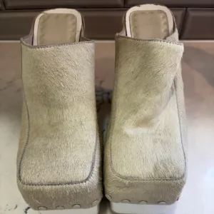 UGG x ECKHAUS LATTA Bone 'Boogie Platform'. See Pics , Some Flaws  Size 8