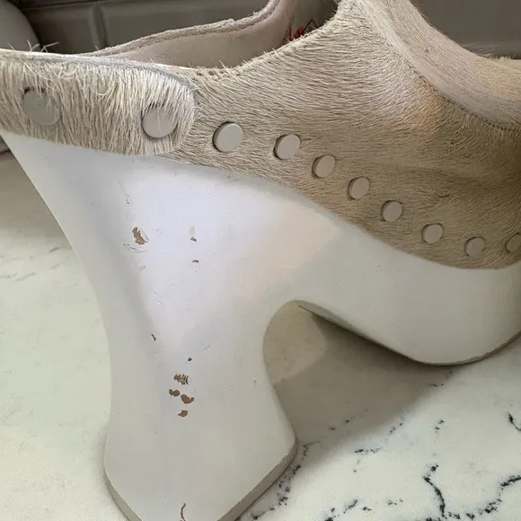 UGG x ECKHAUS LATTA Bone 'Boogie Platform'. See Pics , Some Flaws  Size 8