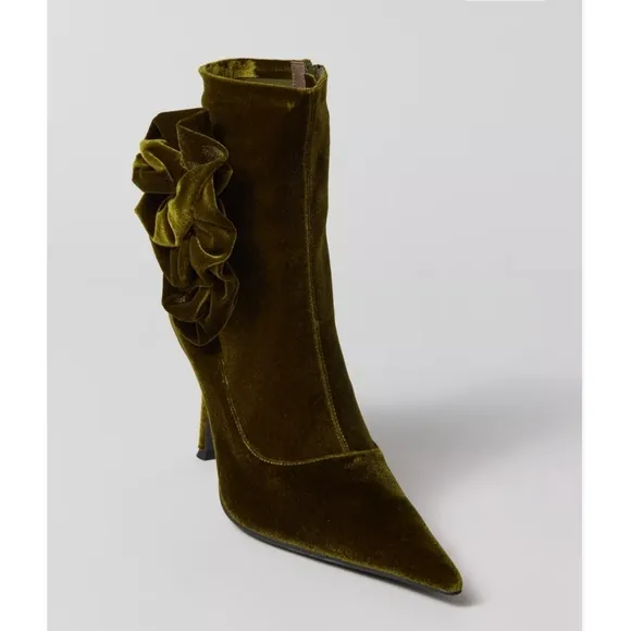Urban Outfitters Jeffrey Campbell Florette Velvet Boot Size 8