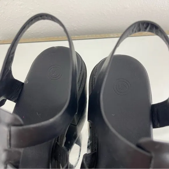 URBAN OUTFITTERS Womens Black Leather Edgy Grunge Lia Fisherman Heeled Sandals