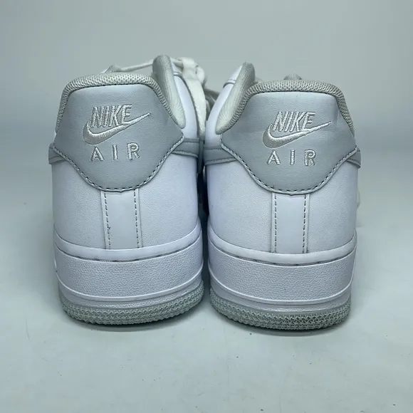 Used Nike Air Force 1 '07 Shoes White Pure Platinum DC2911-100 Mens size 8 USED