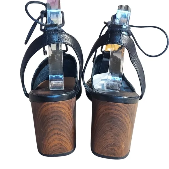 Vagabond Carol Black Leather Woven Strappy Block Heel Sandals