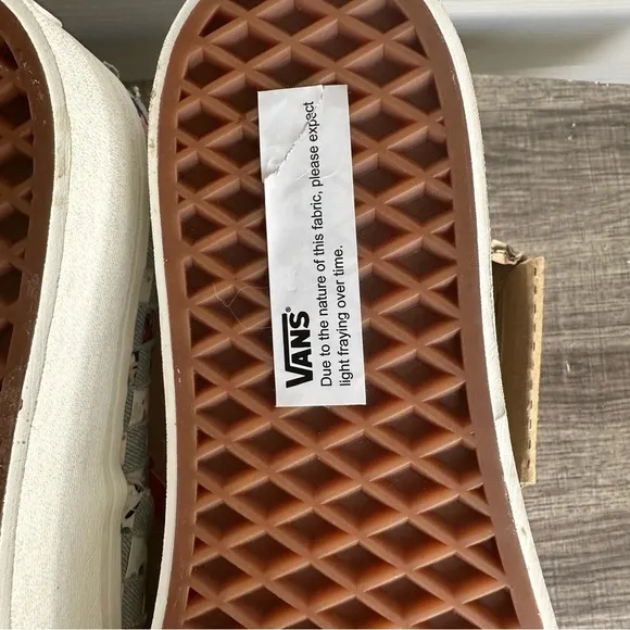 Vans 9.5 Platform Authentic Stac (Woven) Floral/Multi Distressed Look Flowers