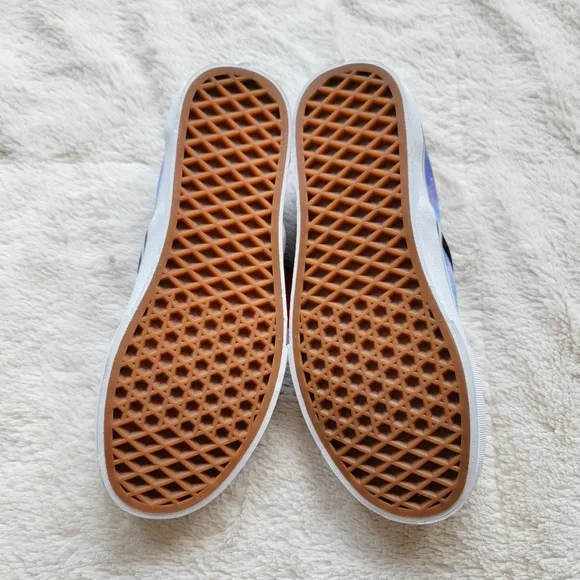 Vans Classic NWT Slip On Galaxy Shoes