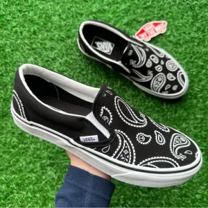 Vans Classic Slip On Peace Paisley Black White