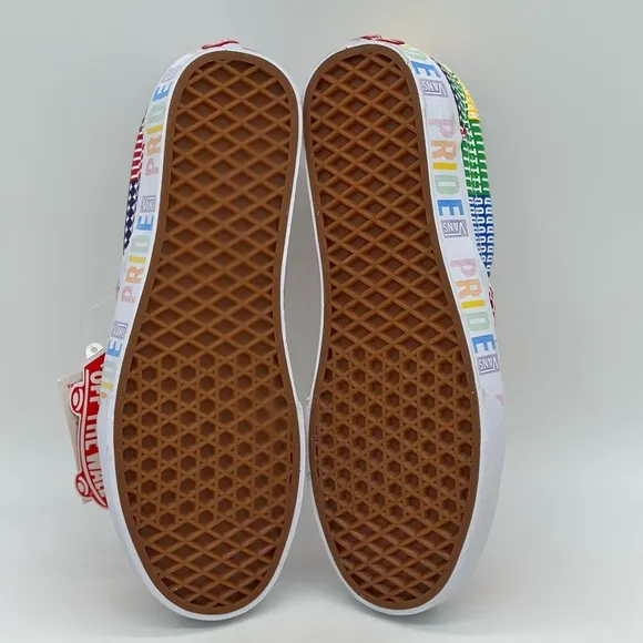 Vans classic slip on