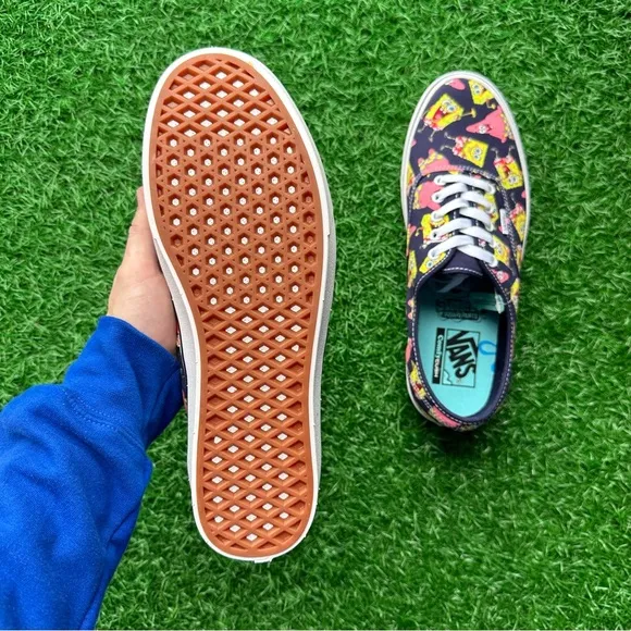 Vans Comfycush Authentic SpongeBob Alohabob