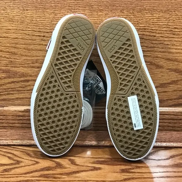 Vans Gilbert Crockett Center Court Classic White Ivory Green Shoes