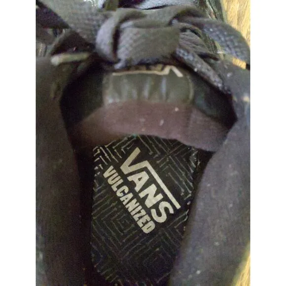 Vans Half Cab Black Leather Skate Shoes Men's Size 9.5 Vintage Skateboard
